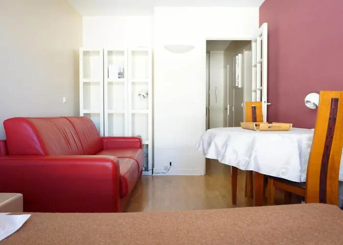 Appartement Rue De Longchamp - 16 Paris